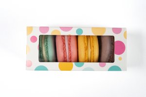 Cutie 4 macarons