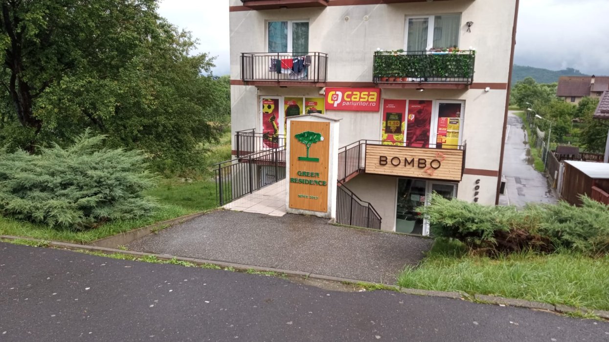 Cofetăria BOMBO - Zărnești